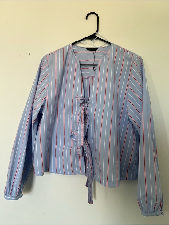 Zara Tops - Zara Poplin Tie Blouse Striped